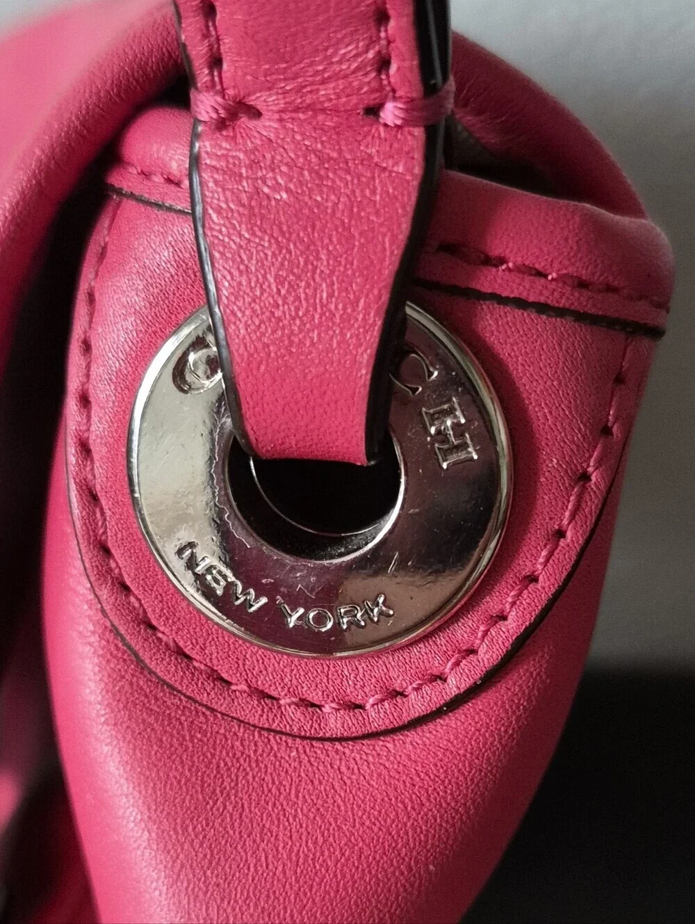 COACH Vintage Y2k Hadley Field Bag in a vibrant strawberry pink color.